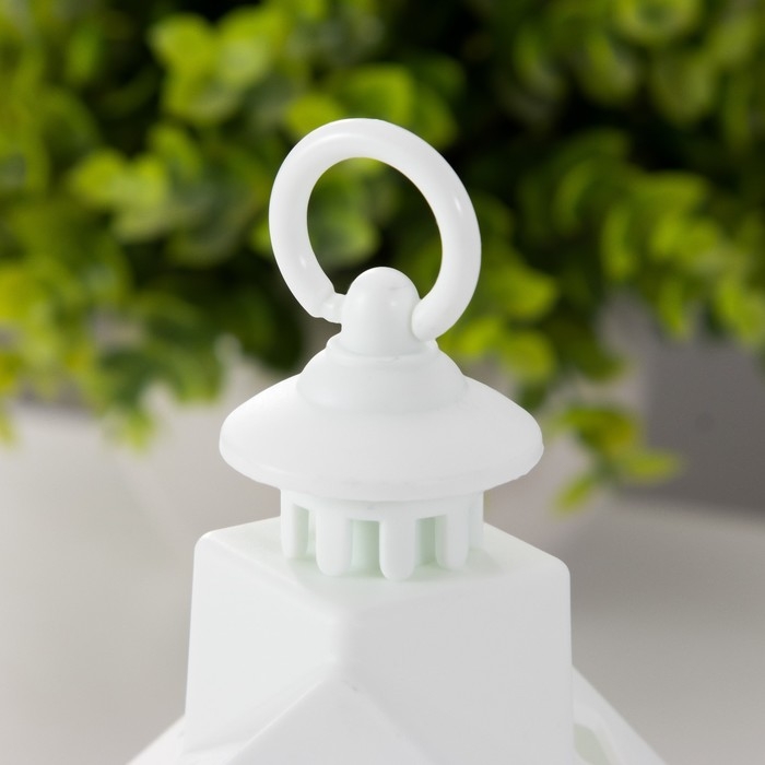 Ночник Ночник "Свеча в кубе" 3хLR1130 белый 5х9х14,5 см RISALUX