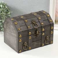 Шкатулка сундучок дерево "Лев. С заклёпками" стальная 16х15,5х22 см Шкатулка сундучок дерево "Лев. С заклёпками" стальная 16х15,5х22 см