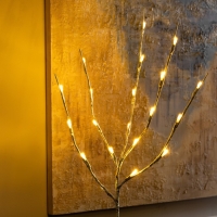 Светодиодная ветка 70 см, 20 LED, золотистая, AAх2 (не в комплекте), свечение тёплое белое Светодиодная ветка 70 см, 20 LED, золотистая, AAх2 (не в комплекте), свечение тёплое белое