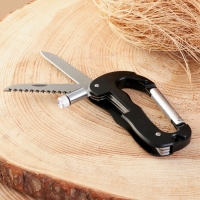 Нож складной с карабином и фонариком Нож складной с карабином и фонариком