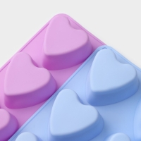 Форма для выпечки Доляна «Сердце», силикон, 31×16 см, 8 ячеек (7×6,8 см), цвет МИКС Форма для выпечки Доляна «Сердце», силикон, 31×16 см, 8 ячеек (7×6,8 см), цвет МИКС