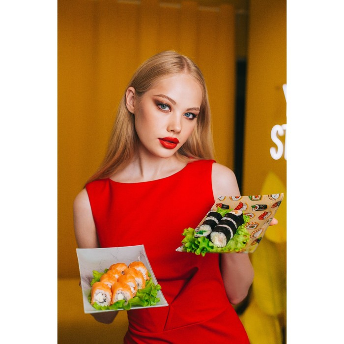 Набор для суши из стекла Доляна &laquo;Сет&raquo;, 3 предмета: соусники 8&times;2 см, 8&times;6 см, подставка 25&times;15&times;2 см