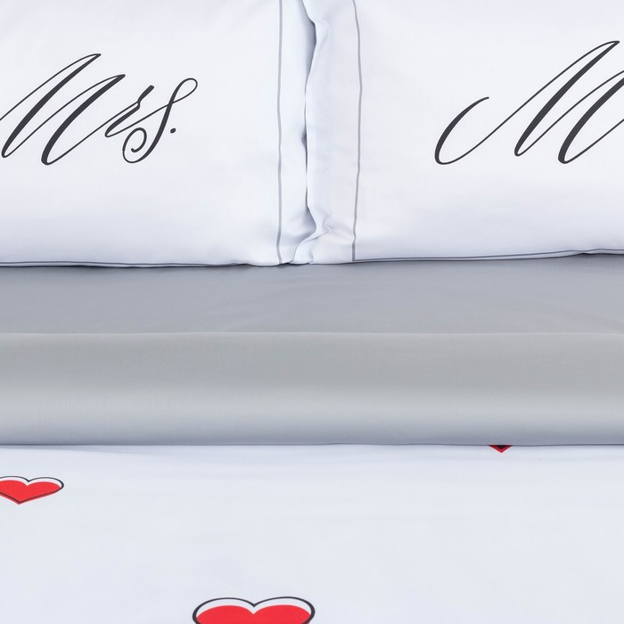Постельное бельё &laquo;Этель&raquo; 2 сп Mr&Mrs 175*215 см,200*215 см,50*70+4 см - 2 шт