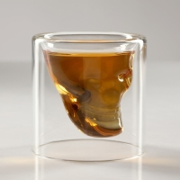 Мини-Бар Череп, на подставке, штоф - 850 мл, бокалы - 80 мл, 23,5 х 26,5 х 24 см Мини-Бар Череп, на подставке, штоф - 850 мл, бокалы - 80 мл, 23,5 х 26,5 х 24 см