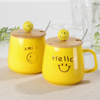 Кружка керамическая «Смайл», 350 мл, с деревянной крышкой и ложкой, цвет и рисунок МИКС Кружка керамическая «Смайл», 350 мл, с деревянной крышкой и ложкой, цвет и рисунок МИКС
