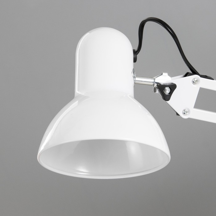 Настольная лампа Настольная лампа "Уникум" Е27 15Вт белый 14,5х15х57 см