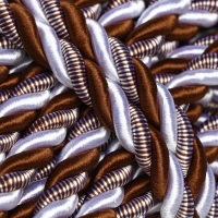 Шнур витой декоративный 12 мм без тесьмы №1.8, 25 м Шнур витой декоративный 12 мм без тесьмы №1.8, 25 м