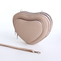 Сумка женская кросс-боди на молнии, цвет бежевый Сумка женская кросс-боди на молнии, цвет бежевый