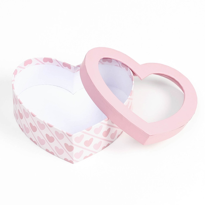 Набор коробок с окном 3 в 1 сердца L:22x18.5x6.5 M:19.5x16.5x5.8 S:15.5x14x5 см