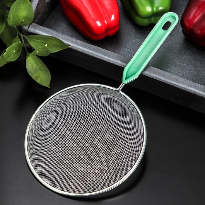 Сито для просеивания с ручкой Доляна «Хозяюшка», d=16 см, цвет зелёный Сито для просеивания с ручкой Доляна «Хозяюшка», d=16 см, цвет зелёный