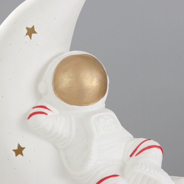 Настольная лампа Настольная лампа "Космонавт" Е14 40Вт белый 11х20х25 см