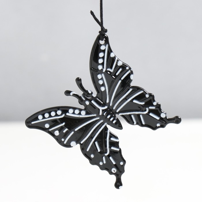 Музыка ветра металл "Бабочки чёрно-белое" 4 колокольчика 47 см