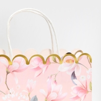 Пакет подарочный крафтовый, упаковка, &laquo;Be happy&raquo;, 23 х 30 х 12 см