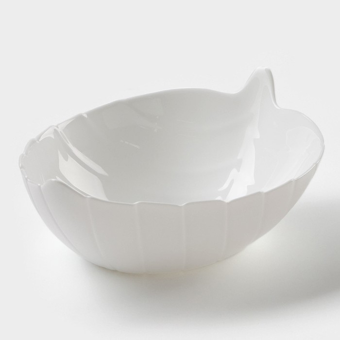 Салатник Avvir &laquo;Лист&raquo;, 700 мл, 22&times;17&times;8 см, стеклокерамика