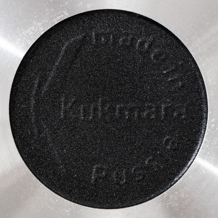 Сковорода &laquo;Традиция&raquo;, d=24 см, пластиковая ручка, антипригарное покрытие, цвет чёрный