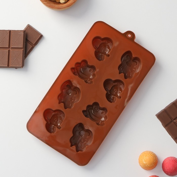 Форма для шоколада Доляна &laquo;Насекомые&raquo;, силикон, 22&times;11,5&times;2 см, 8 ячеек, цвет коричневый