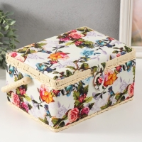 Шкатулка для рукоделия "Птицы в розовом саду" 19х26х14,5 см Шкатулка для рукоделия "Птицы в розовом саду" 19х26х14,5 см