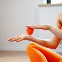 Массажёр &laquo;Ёжик&raquo;, d=5,5 см, 29 г