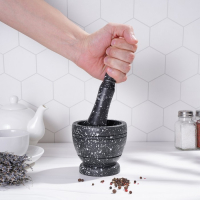 Ступка с пестиком Доляна &laquo;Чёрный камень&raquo;, 10,5&times;10,5&times;20 см, цвет чёрный