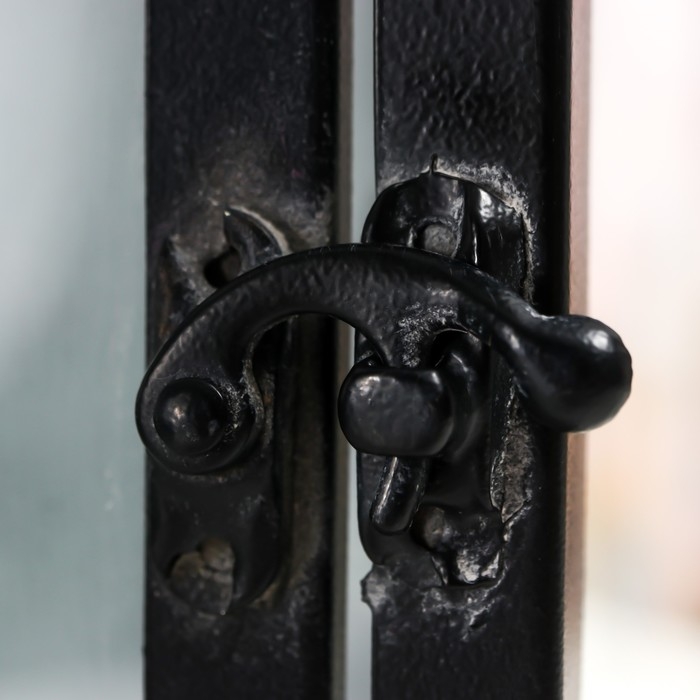 Подсвечник металл, стекло Подсвечник металл, стекло "Этна" чёрный набор 2 шт 19х19х39 см, 14х14х27 см