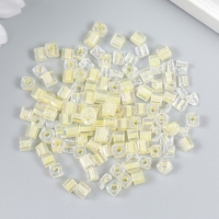 Бисер стекло 6/0 "Кубик. Полупрозрачный. Жёлтый" 10 гр Бисер стекло 6/0 "Кубик. Полупрозрачный. Жёлтый" 10 гр