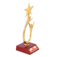 Кубок «Ты звезда», наградная фигура, золото, пластик, 18 х 7 см. Кубок «Ты звезда», наградная фигура, золото, пластик, 18 х 7 см.