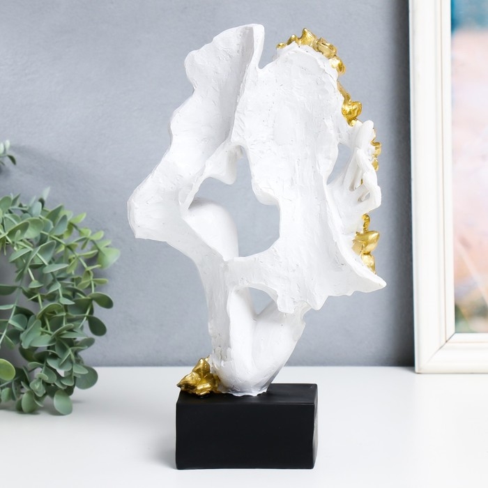 Сувенир полистоун бюст Сувенир полистоун бюст "Пара - Страсть. Цветы" белый с золотом 6,5х18,5х30,5 см