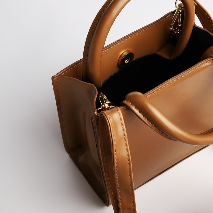 Сумка женская тоут на молнии, цвет коричневый Сумка женская тоут на молнии, цвет коричневый