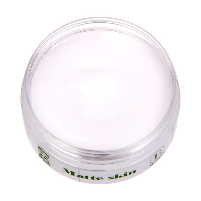 Очищающая и матирующая маска для лица ELEMENT 50 мл Очищающая и матирующая маска для лица ELEMENT 50 мл