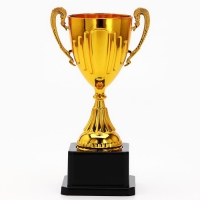 Кубок 045,наградная фигура, золото, подставка пластик, 20 х 10,6 х 8 см. Кубок 045,наградная фигура, золото, подставка пластик, 20 х 10,6 х 8 см.