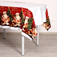 Новогодняя скатерть одноразовая &laquo;Счастливого Нового Года&raquo;, Дед Мороз, 182х137 см