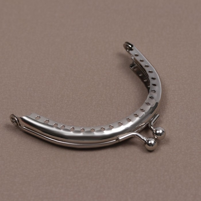 Фермуар пришивной &laquo;Полукруг&raquo;, 8 см, цвет серебряный