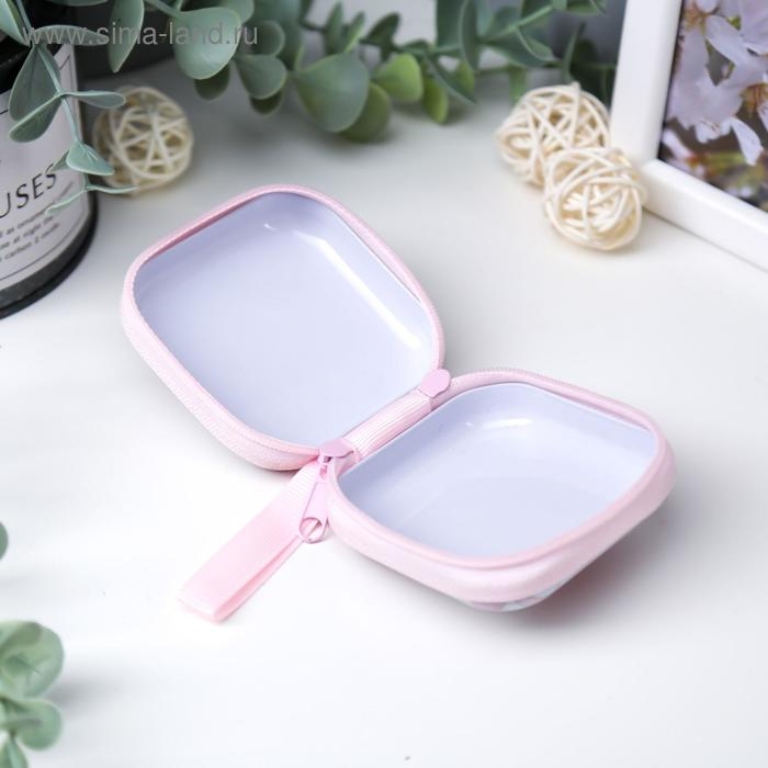 Шкатулка металл на молнии с петелькой Шкатулка металл на молнии с петелькой "Единорог в цилиндре и цветы" 6,5х6,5х3 см