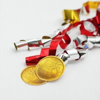 Хлопушка пневматическая &laquo;Денежная&raquo;, фольга, серпантин, вложения, 30 см