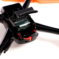 Квадрокоптер на радиоуправлении, время полёта: 28 минут, камера, Wi-Fi, барометр Квадрокоптер на радиоуправлении, время полёта: 28 минут, камера, Wi-Fi, барометр