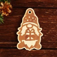 Ёлочные игрушки новогодние &laquo;Новый год: Ёлочные игрушки&raquo;,   в деревянной коробке с гравировкой, 6 шт.