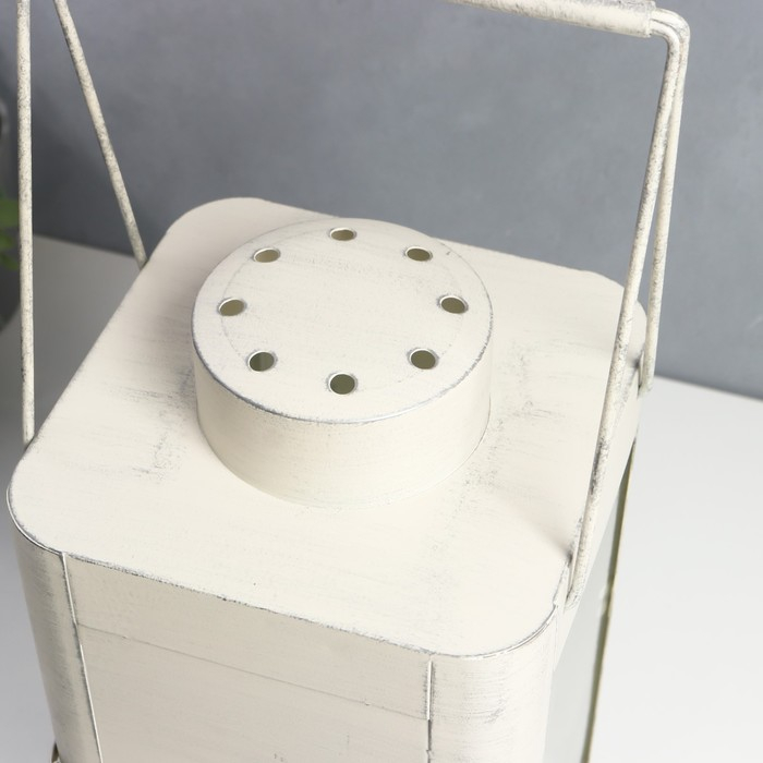 Подсвечник металл на 1 свечу Подсвечник металл на 1 свечу "Фонарь с сердцем" состаренный белый 38х18,5х18,5 см