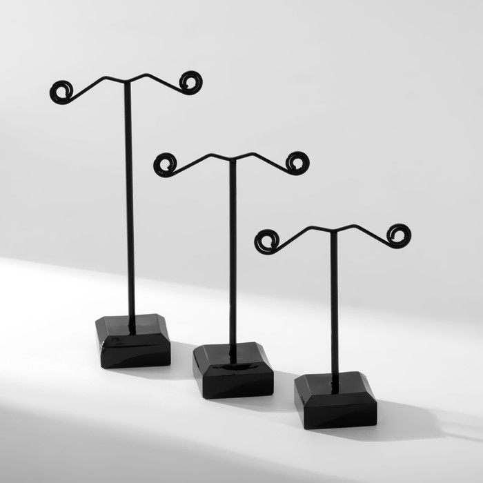 Подставка под серьги &laquo;Акрил&raquo;, набор 3 шт, h=8, 10, 12 см, цвет чёрный
