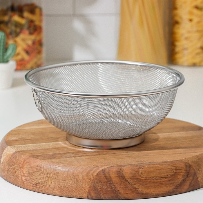 Сито для просеивания Magistro Dorial, d=20 см, 304 сталь, цвет серебристый Сито для просеивания Magistro Dorial, d=20 см, 304 сталь, цвет серебристый