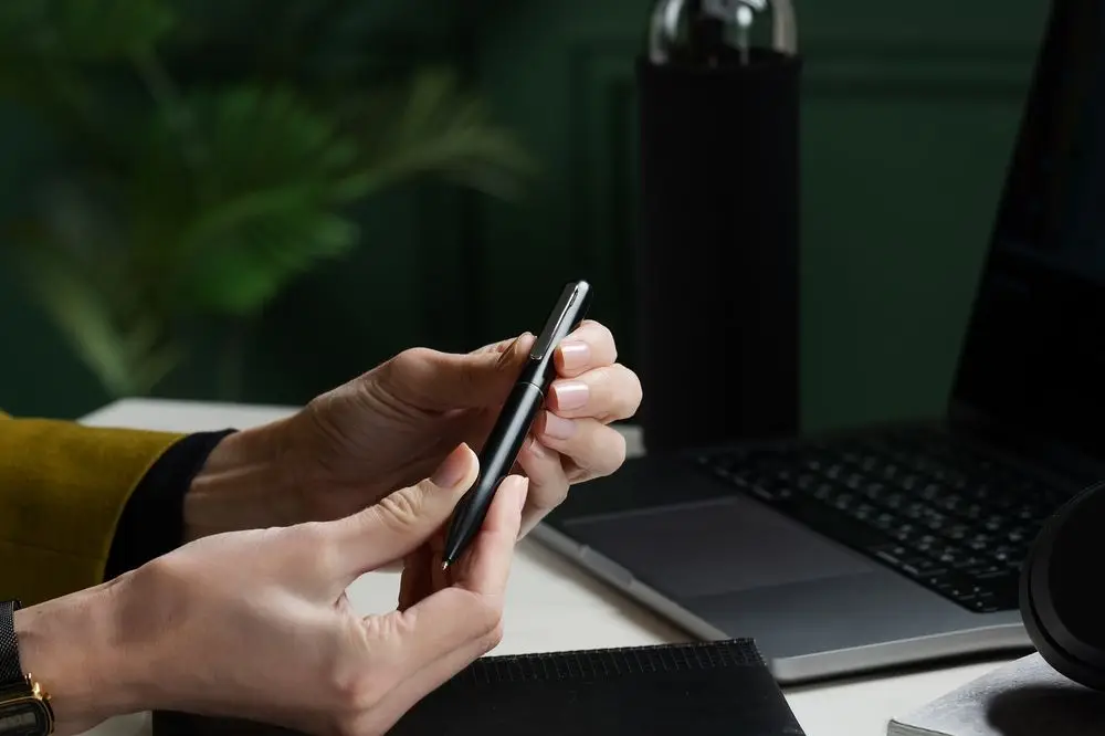 Ручка шариковая Scribo, матовая черная Ручка шариковая Scribo, матовая черная