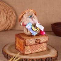 Оберег - шкатулка «Домовой», на сундучке, 12х17х19 см, микс Оберег - шкатулка «Домовой», на сундучке, 12х17х19 см, микс