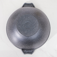 Казан «Гранит», 4 л, стеклянная крышка, литые ручки, антипригарное покрытие, цвет серый Казан «Гранит», 4 л, стеклянная крышка, литые ручки, антипригарное покрытие, цвет серый