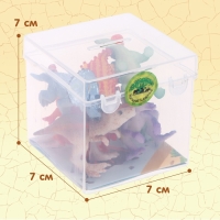 Набор животных «Мир динозавров», 6 фигурок, карта Набор животных «Мир динозавров», 6 фигурок, карта