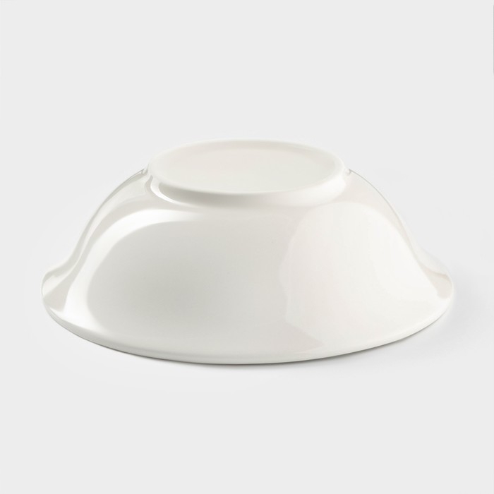 Тарелка глубокая фарфоровая Доляна White Label, 500 мл, d=17,5 см, цвет белый Тарелка глубокая фарфоровая Доляна White Label, 500 мл, d=17,5 см, цвет белый