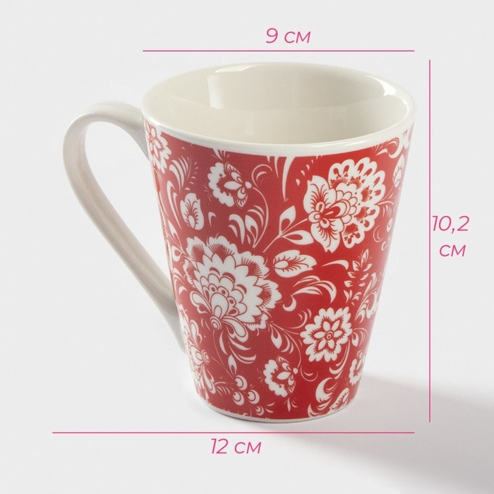 Кружка фарфоровая Доляна &laquo;Цветы на красном&raquo;, 280 мл, цвет красный