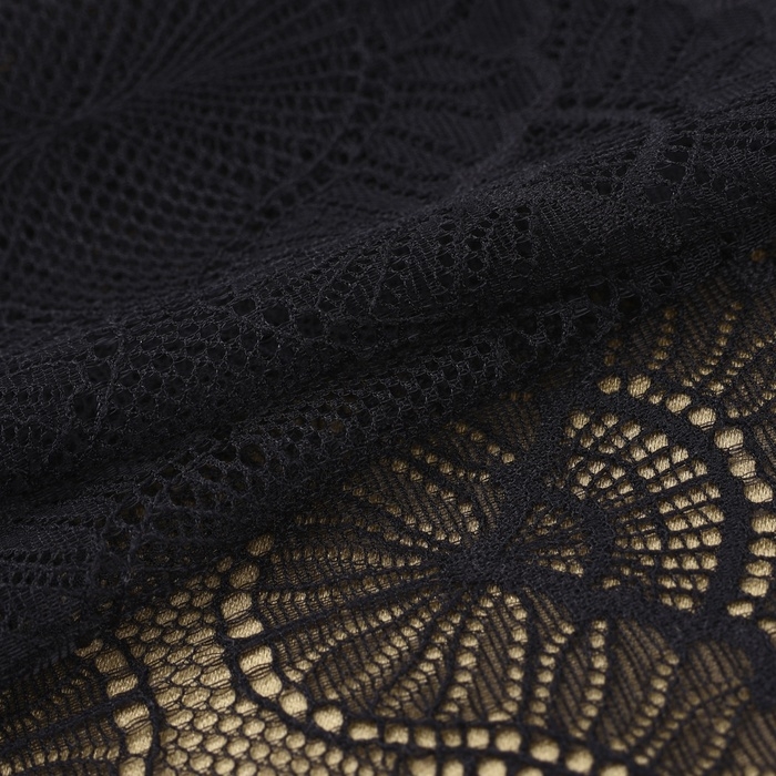 Кружевная эластичная ткань, 180 мм × 2,7 ± 0,5 м, цвет чёрный Кружевная эластичная ткань, 180 мм × 2,7 ± 0,5 м, цвет чёрный