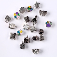 Набор для создания детской бижутерии в шкатулке &laquo;Яркая радость&raquo;