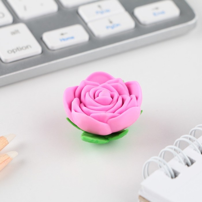 Подарочный набор: блокнот, ручка-фигурная и ластик &laquo;8 марта&raquo;