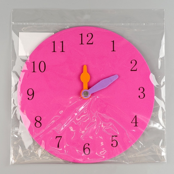 Набор фигурок из EVA Набор фигурок из EVA "Часы" МИКС