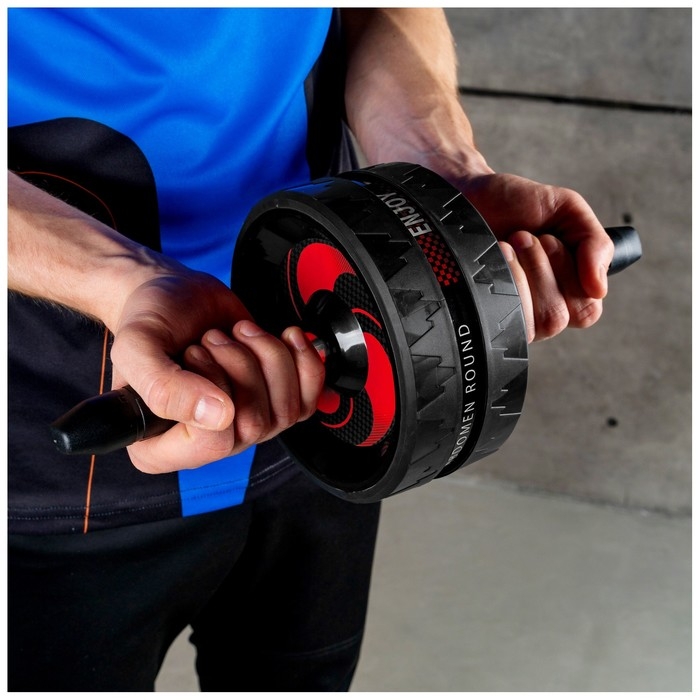 Ролик для пресса ONLYTOP, 38х17х17 см, с ковриком, цвет чёрный